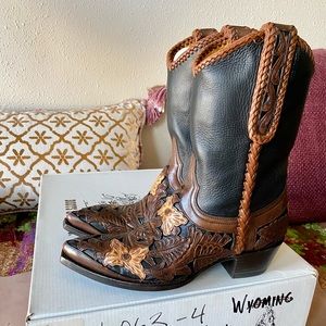 Old Gringo Wyoming Rare Hand Tooled Western Boot in Size 7. NIB